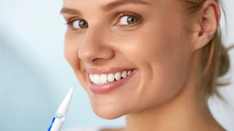 Do Teeth Whitening Gels Work?