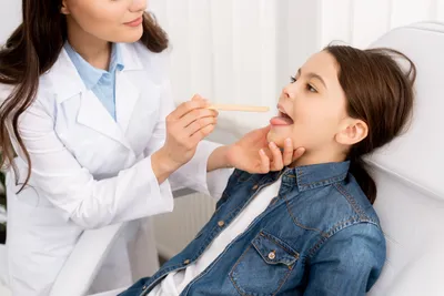 Why Is My Tongue Swollen? Causes, Emergencies, and Treatment