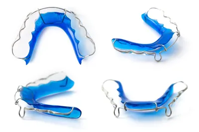 How to Clean a Retainer: Daily Steps and What to Avoid