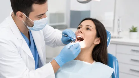 Bump on Roof of Mouth: Painless and Painful Causes