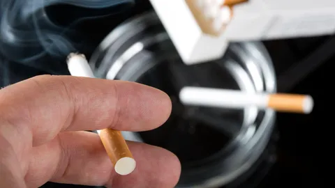 The Effect of Smoking on Your Teeth, Gums & Oral Health