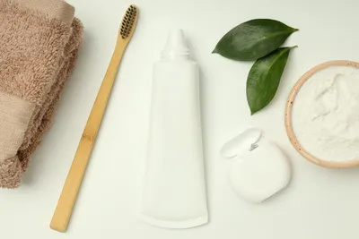 Carbamide Peroxide for Teeth Whitening