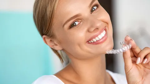 Teeth Straightening Options — Braces vs. Clear Aligners